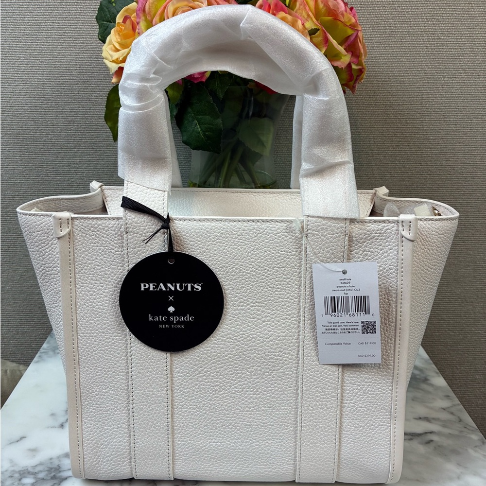 Kate Spade Peanuts Snoopy & Woodstock Small Kip Tote Bag - NWT Retail $399 - Picture 4 of 9